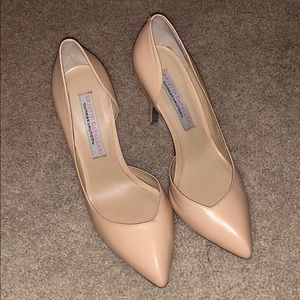 Chinese Laundry Pumps